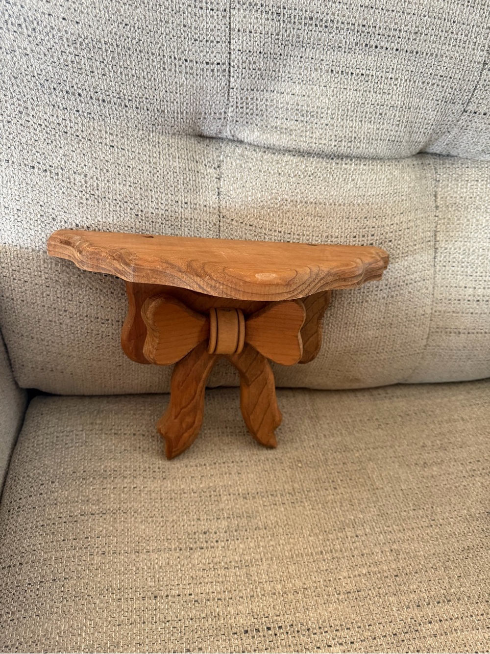 Vintage Handmade Solid Wood Wall Shelf with a Bow Accent trinket/plant shelf